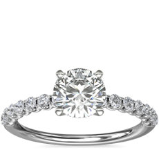 新款 14k 白金 Selene 钻石订婚戒指（1/3 克拉总重量）